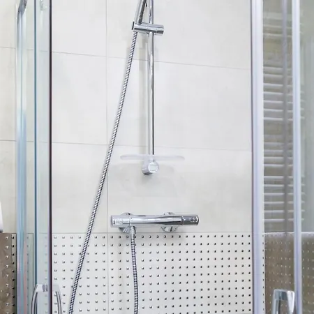Appartement Apartament Artemis 1 *