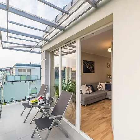 Apartament Artemis 1 Apartment *